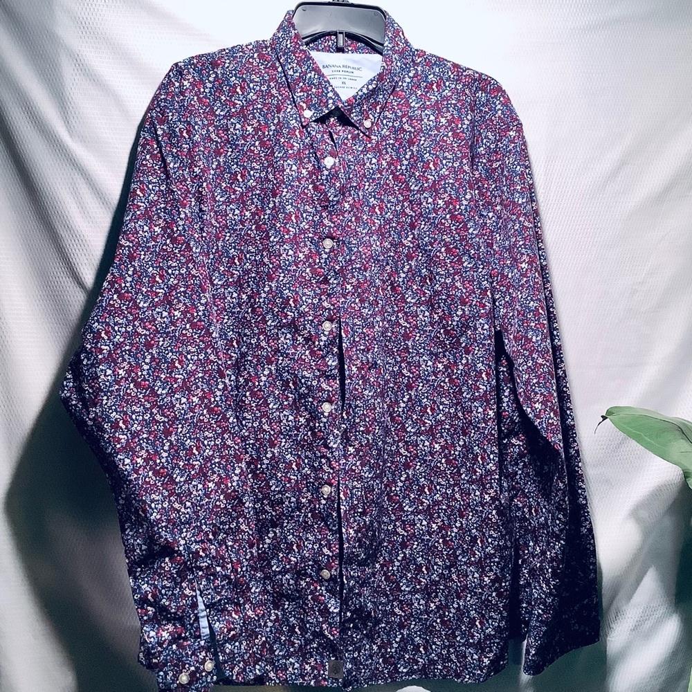 Banana Republic, XL, untucked slim fit, excellent condition